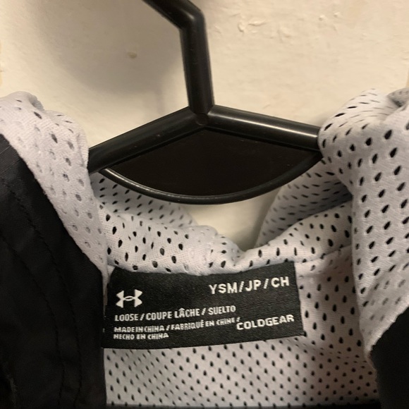 It new it’s used us a new just get small for my daughter - Picture 3 of 4